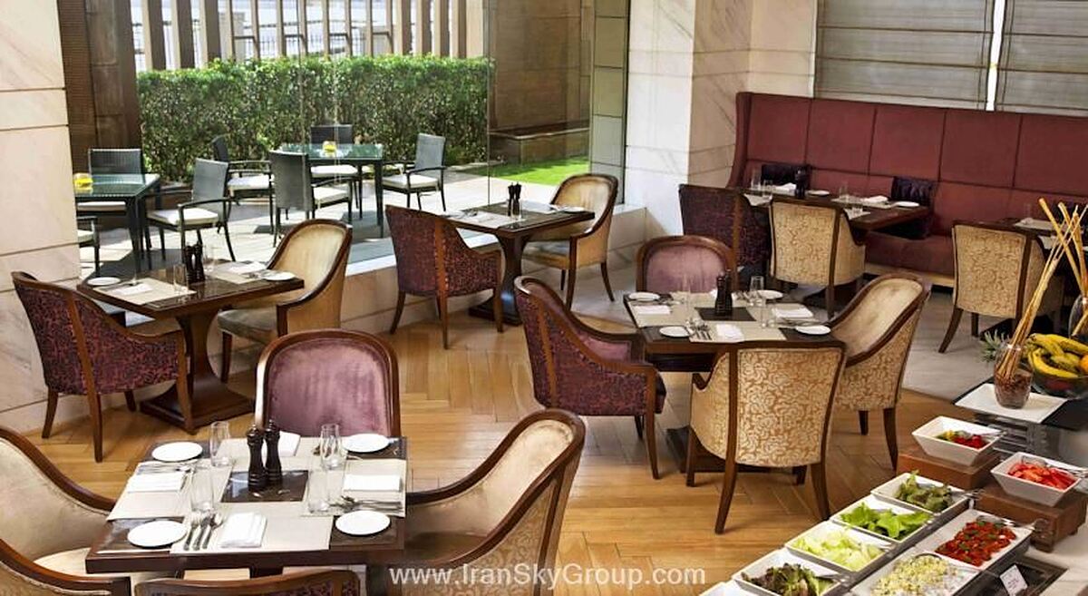 کراون پلازا نیو دهلی میور ویهار نیویدا