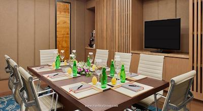 د لیلا امبینس کانیونشن هتل دهلی