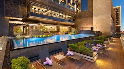 د لیلا امبینس کانیونشن هتل دهلی