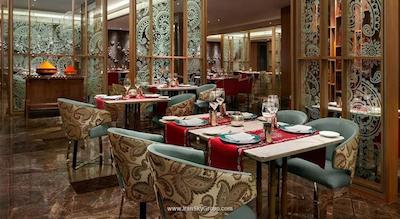 د لیلا امبینس کانیونشن هتل دهلی