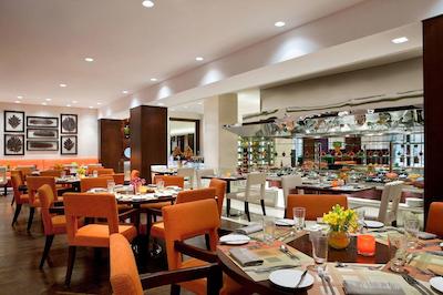 موونپیک گرند ال بوستان