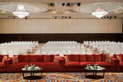 موونپیک گرند ال بوستان