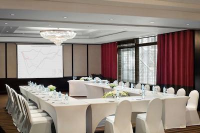 موونپیک گرند ال بوستان