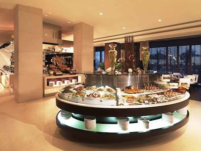 موونپیک گرند ال بوستان