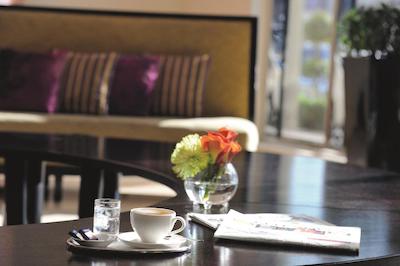 آوانی دیره دبی هتل