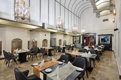 کراون پلازا اولد سیتی استانبول