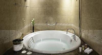 مجستیک سیتی ریتریت هتل