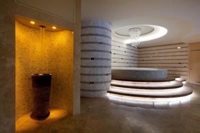 رادیسون بلو هتل استانبول شیشلی