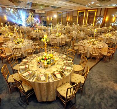 رادیسون بلو هتل استانبول شیشلی