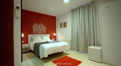 هاستل آرتیستیک بارسلونا