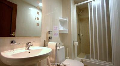 هاستل آرتیستیک بارسلونا