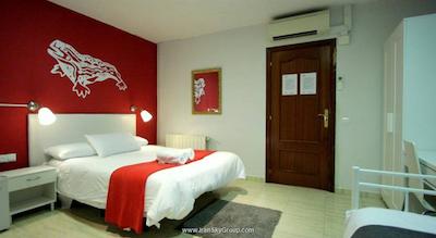 هاستل آرتیستیک بارسلونا