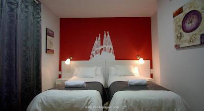 هاستل آرتیستیک بارسلونا