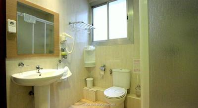 هاستل آرتیستیک بارسلونا