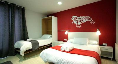 هاستل آرتیستیک بارسلونا