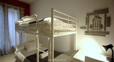 هاستل آرتیستیک بارسلونا