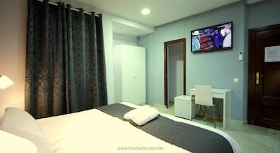 هاستل آرتیستیک بارسلونا