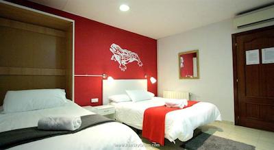 هاستل آرتیستیک بارسلونا