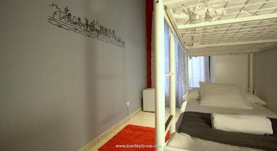 هاستل آرتیستیک بارسلونا