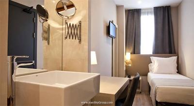 می رمبلس هتل