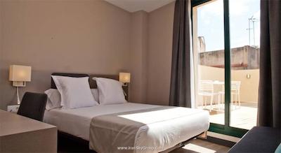 می رمبلس هتل