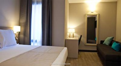 می رمبلس هتل