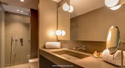 هلا ایکزمپل