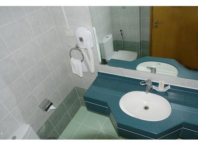 کینگ اسکوئر هتل