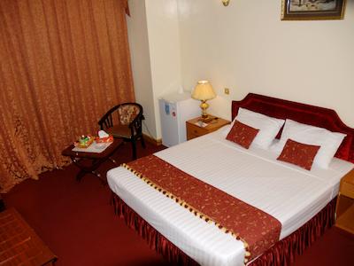 کینگ اسکوئر هتل