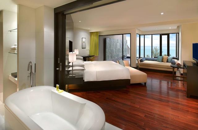 حیات ریجنسی پوکت ریزورت