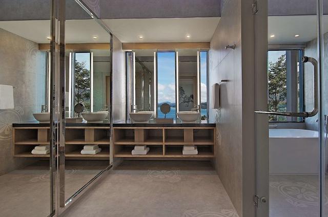 حیات ریجنسی پوکت ریزورت