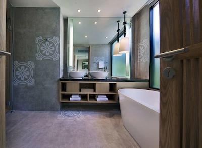 حیات ریجنسی پوکت ریزورت