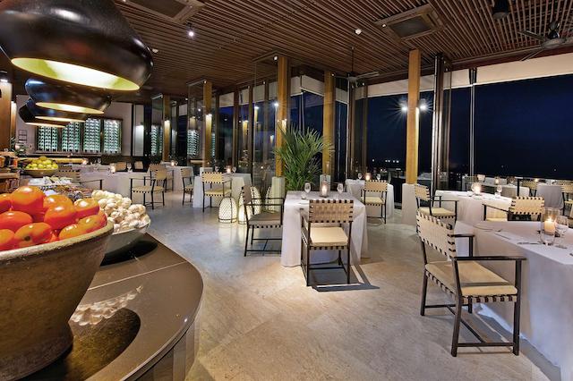 حیات ریجنسی پوکت ریزورت