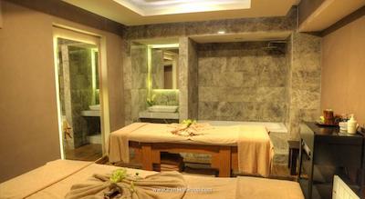 له بلو هتل اند ریزورت