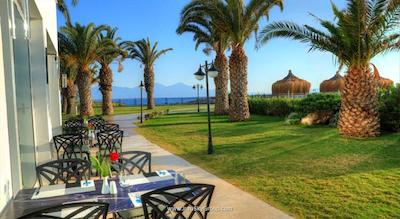 له بلو هتل اند ریزورت