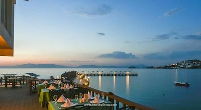 له بلو هتل اند ریزورت