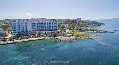 له بلو هتل اند ریزورت