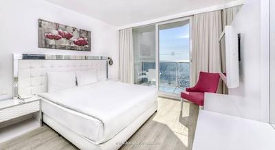 له بلو هتل اند ریزورت