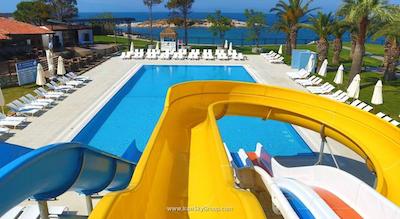 له بلو هتل اند ریزورت