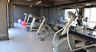 له بلو هتل اند ریزورت