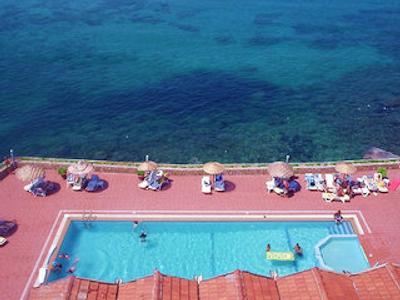 مانولیا هتل