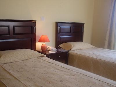 مانولیا هتل