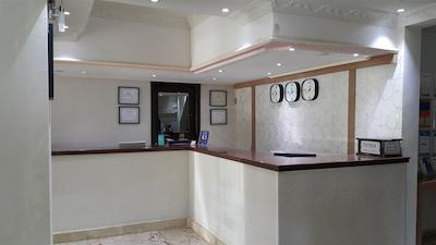 مانولیا هتل