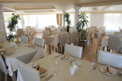 ریورساید گاردن ریزورت