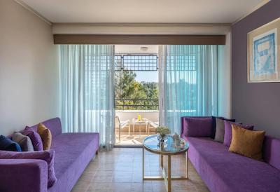 ریکسوس داون تاون آنتالیا