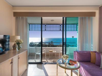 ریکسوس داون تاون آنتالیا