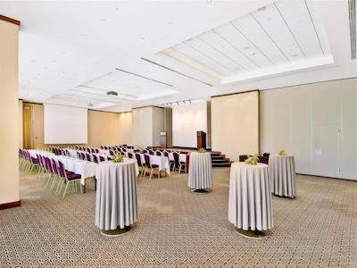 ریکسوس داون تاون آنتالیا