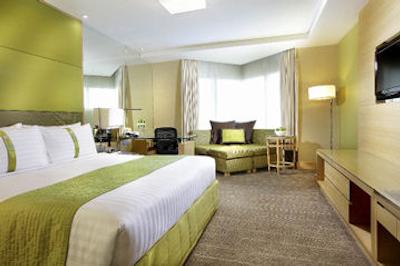 هالیدی این بانکوک سیلوم