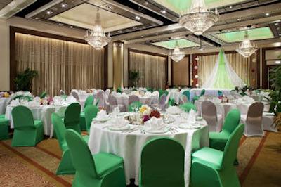 هالیدی این بانکوک سیلوم