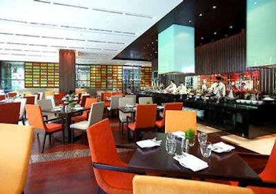 هالیدی این بانکوک سیلوم